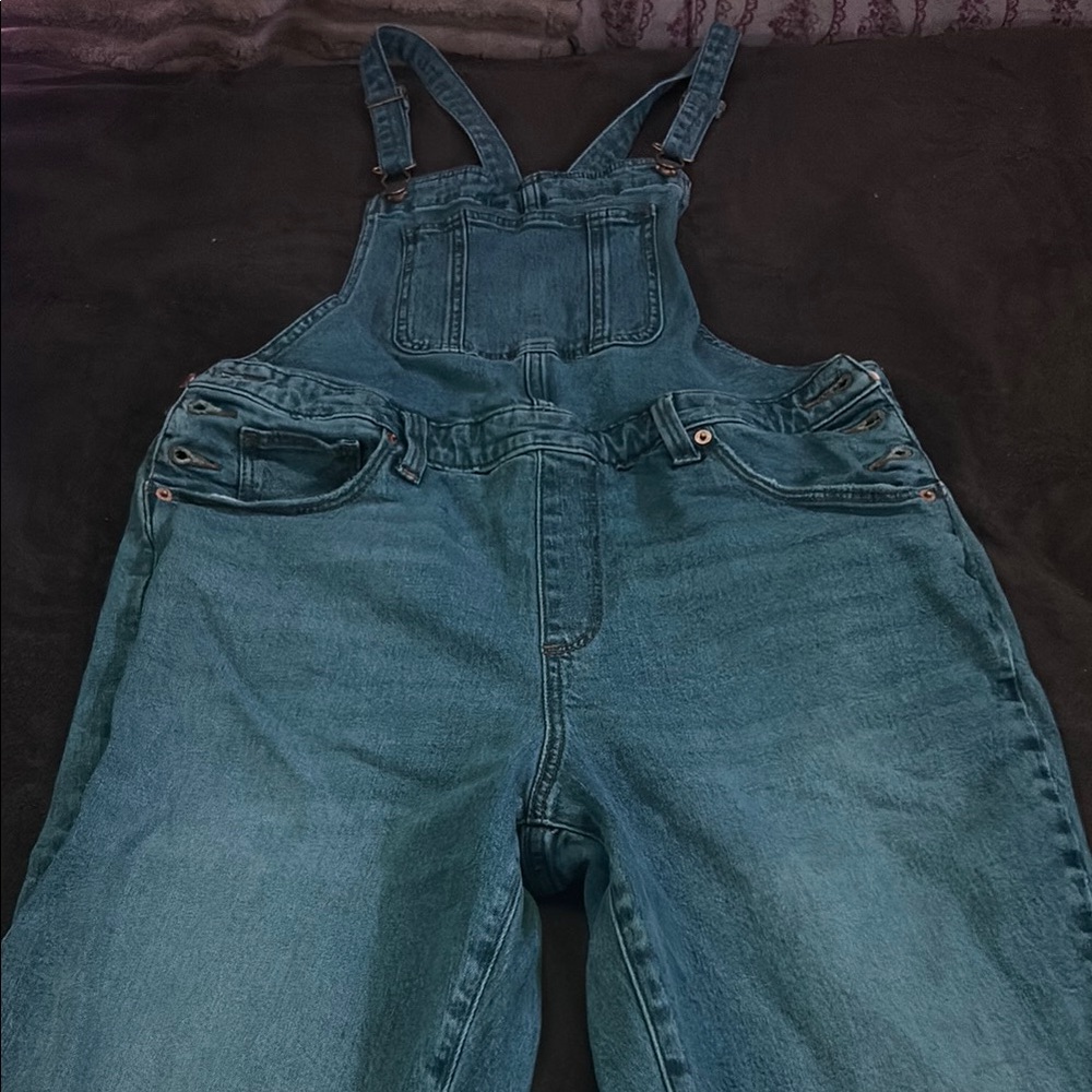 Universal Thread Classic Blue Denim Jeans